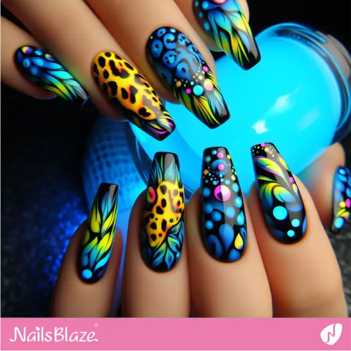 Abstract Neon Leopard Nails | Animal Print Nails - NB2630